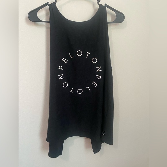 Beyond Yoga Tops - Beyond Yoga x Peloton Soft Black Graphic Tank